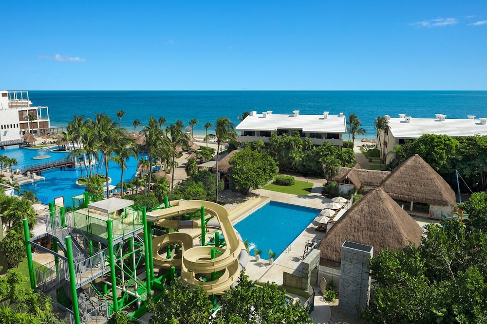 Dreams Sapphire Resort & Spa - All Inclusive — Main photo in Puerto Morelos, Quintana Roo