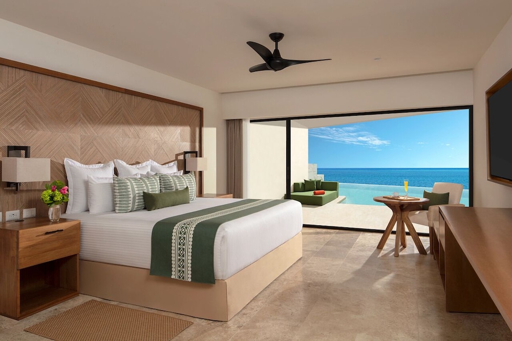 Dreams Sapphire Resort & Spa - All Inclusive — Hotel rooms in Puerto Morelos, Quintana Roo