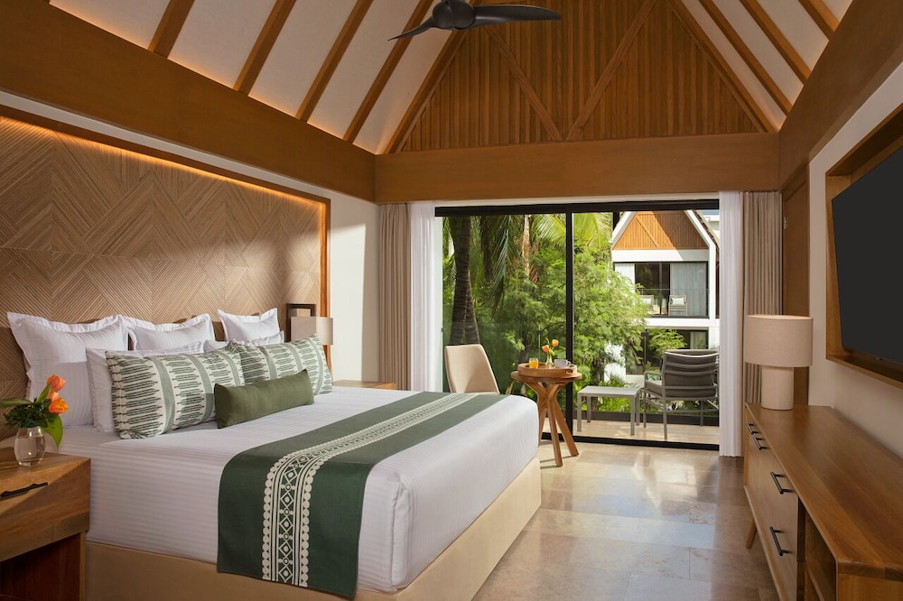 Dreams Sapphire Resort & Spa - All Inclusive — Hotel rooms in Puerto Morelos, Quintana Roo