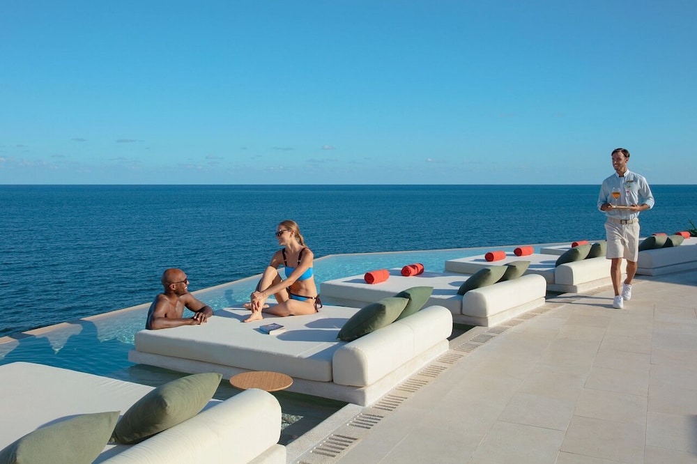 Dreams Sapphire Resort & Spa - All Inclusive — Swimming pool in Puerto Morelos, Quintana Roo