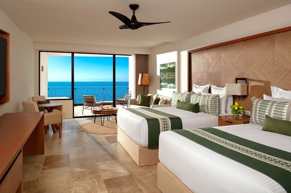 Dreams Sapphire Resort & Spa - All Inclusive — Hotel rooms in Puerto Morelos, Quintana Roo