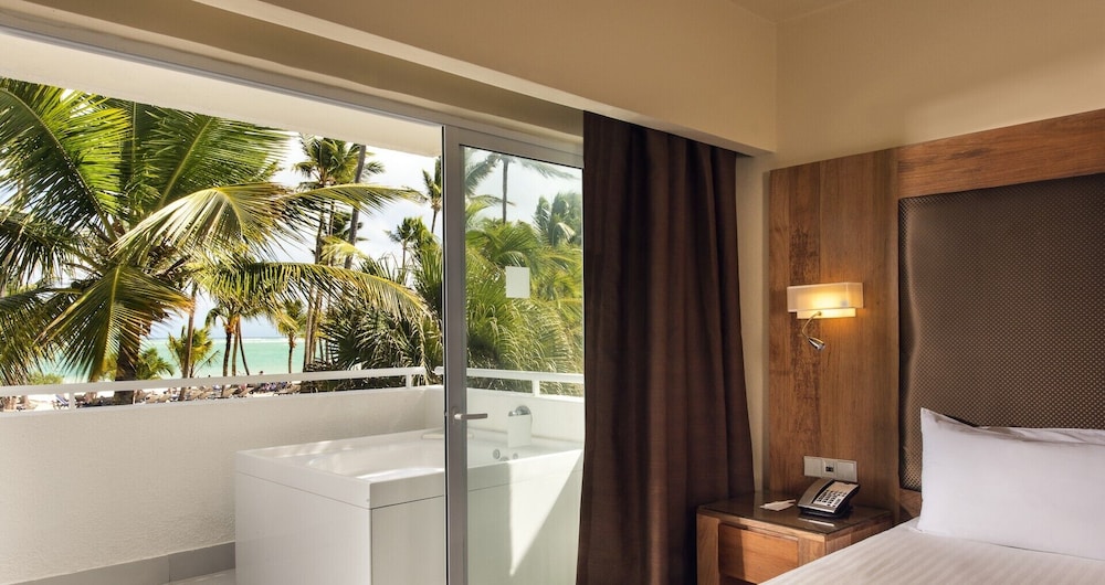 Occidental Punta Cana - All Inclusive — Hotel rooms in Bavaro, La Altagracia