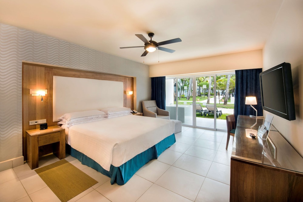 Occidental Punta Cana - All Inclusive — Hotel rooms in Bavaro, La Altagracia