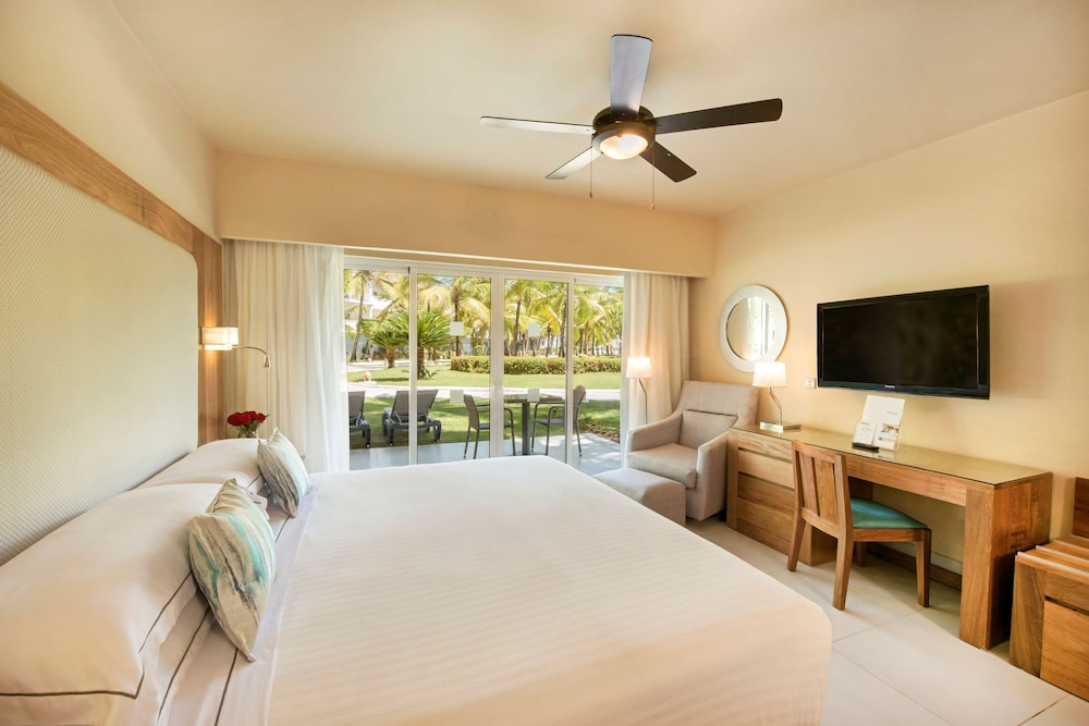 Occidental Punta Cana - All Inclusive — Hotel rooms in Bavaro, La Altagracia