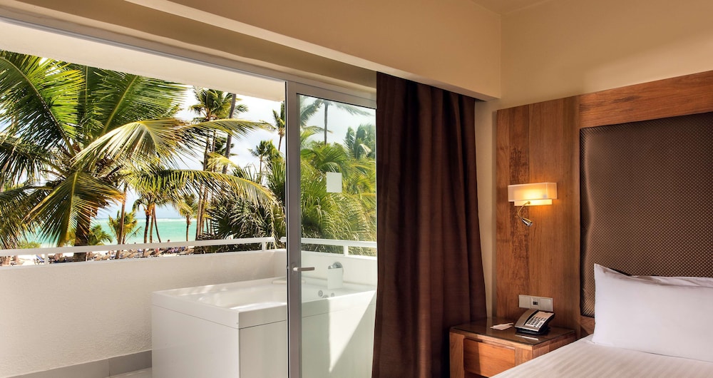 Occidental Punta Cana - All Inclusive — Hotel rooms in Bavaro, La Altagracia