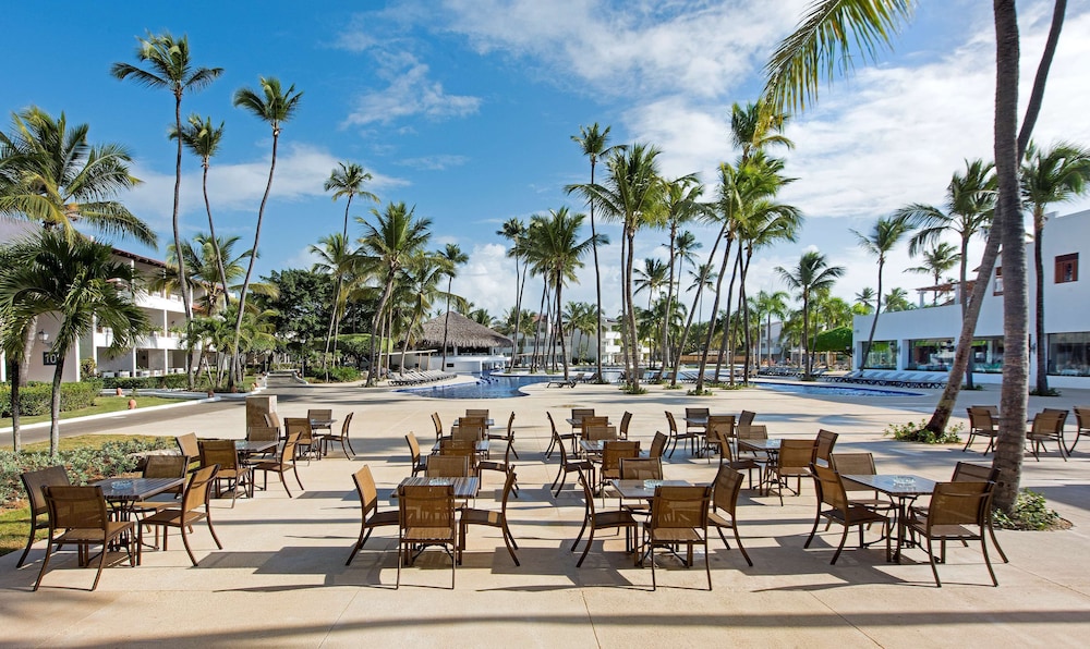 Occidental Punta Cana - All Inclusive — Restaurant & bars in Bavaro, La Altagracia