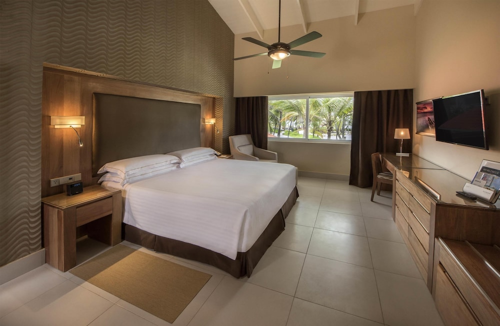 Occidental Punta Cana - All Inclusive — Hotel rooms in Bavaro, La Altagracia