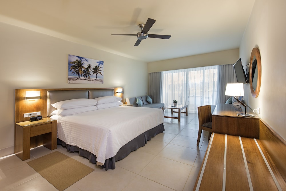 Occidental Punta Cana - All Inclusive — Hotel rooms in Bavaro, La Altagracia