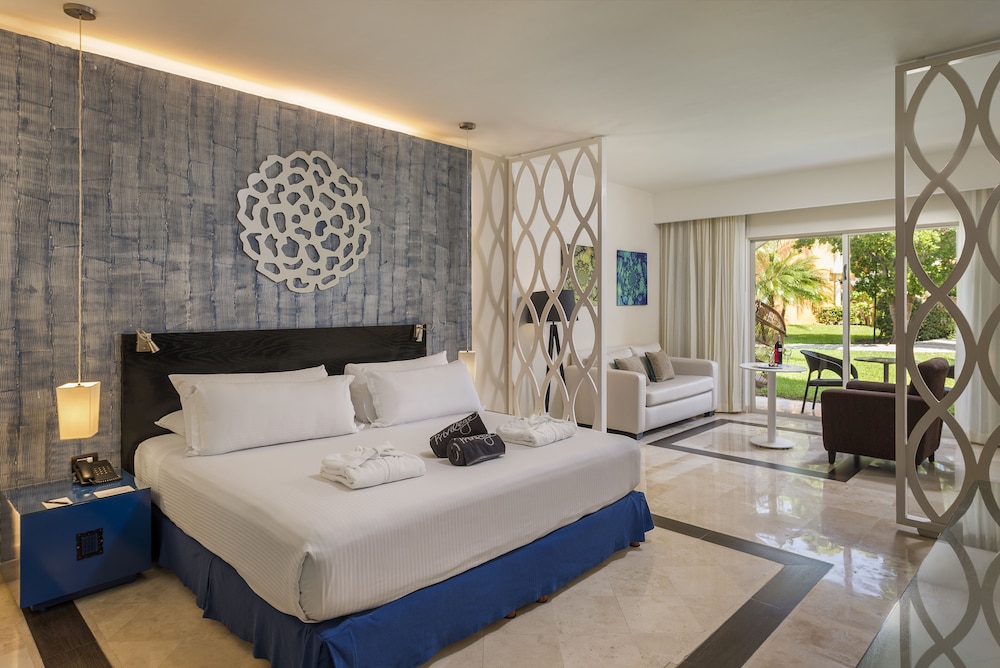 Ocean Maya Royale - Adults Only -  All Inclusive — Hotel rooms in Playa del Carmen, Quintana Roo