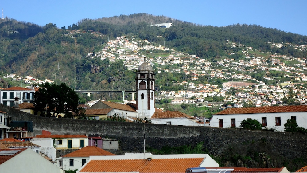 ASPA Studios - Urban Conscious Living — Main photo in Funchal, Madeira