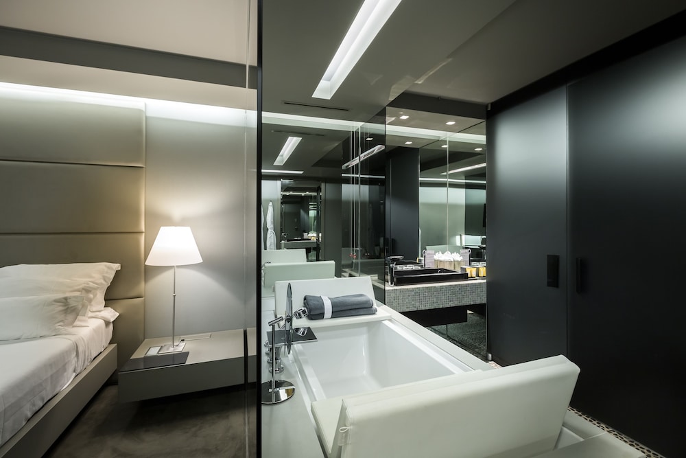 The Vine — Hotel rooms in Funchal, Madeira