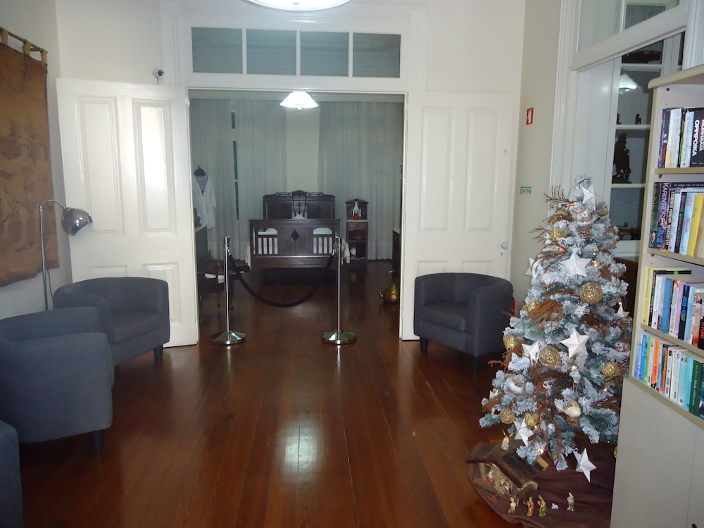 Hotel Windsor — Hotel rooms in Funchal, Madeira