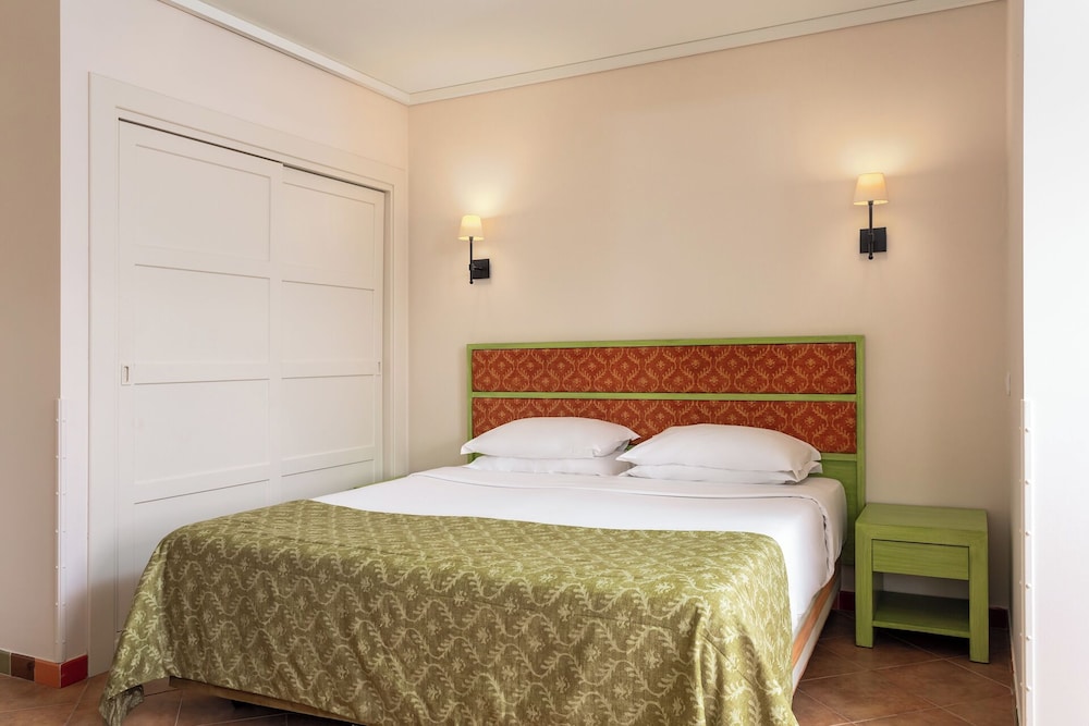 Grande Real Santa Eulalia Resort — Hotel rooms in Albufeira, Faro