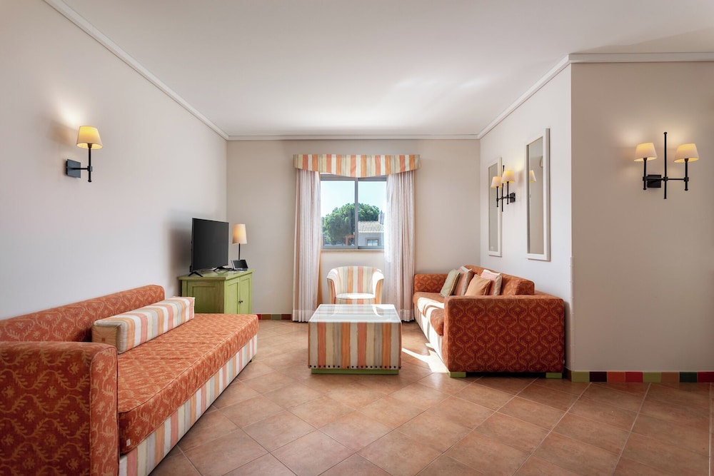 Grande Real Santa Eulalia Resort — Hotel rooms in Albufeira, Faro