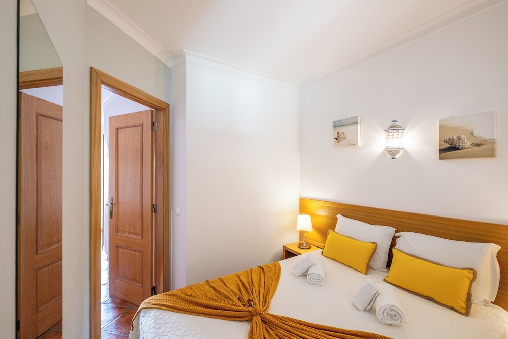 Jardins Vale de Parra — Hotel rooms in Albufeira, Faro