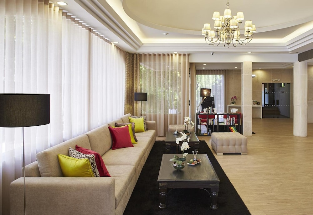 Luna Clube Oceano — Hotel building in Albufeira, Faro
