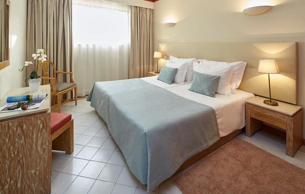 Luna Clube Oceano — Hotel rooms in Albufeira, Faro