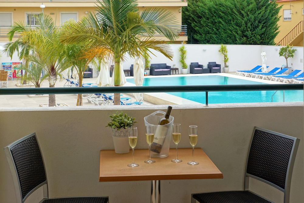 Novochoro Apartments — Swimming pool in Albufeira, Faro