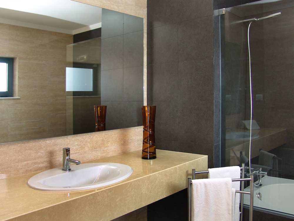 Novochoro Apartments — Hotel rooms in Albufeira, Faro