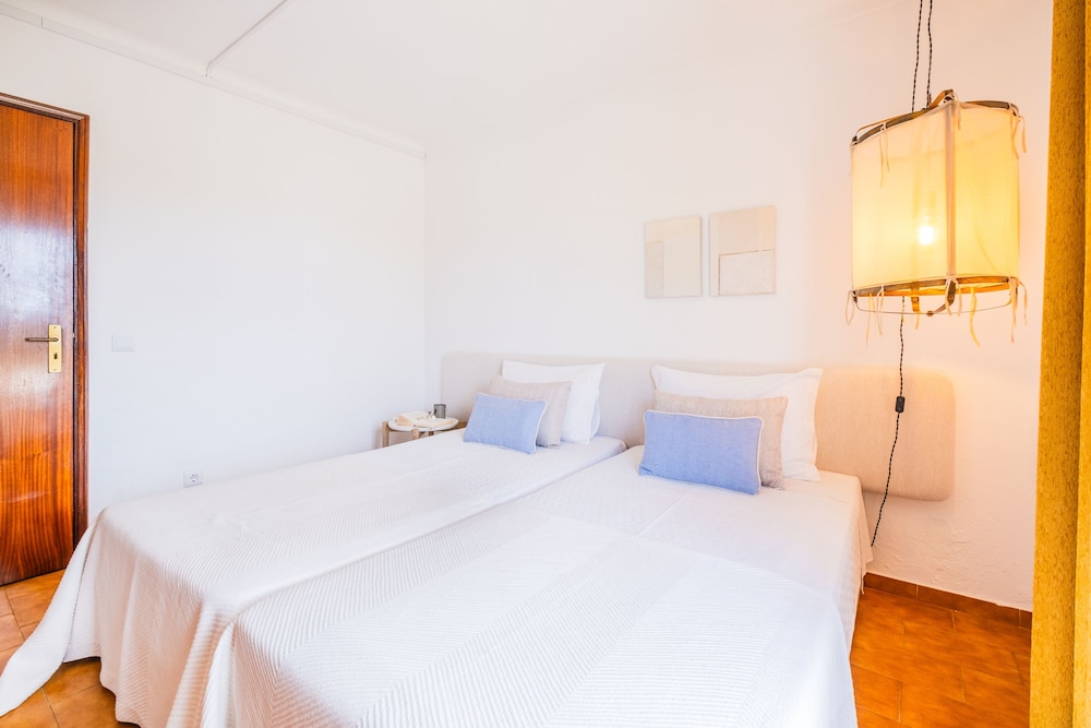 Novochoro Apartments — Hotel rooms in Albufeira, Faro