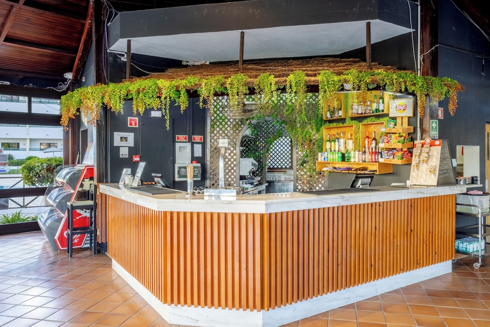 Ondamar Hotel — Restaurant & bars in Albufeira, Faro