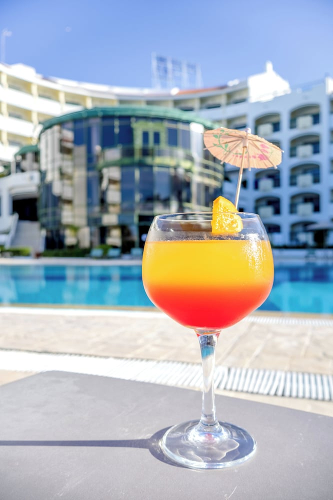 Ondamar Hotel — Restaurant & bars in Albufeira, Faro