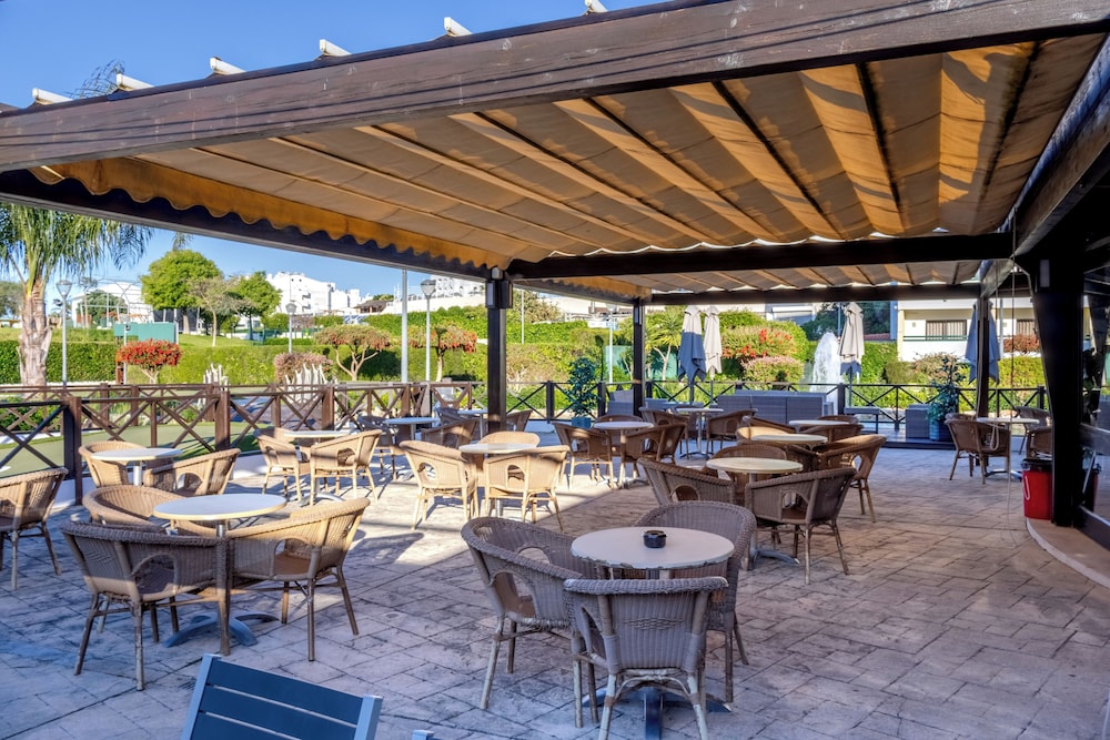 Ondamar Hotel — Restaurant & bars in Albufeira, Faro