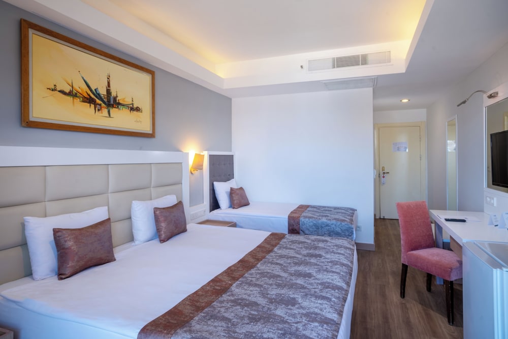 Fore Resort & Spa — Hotel rooms in Kemer