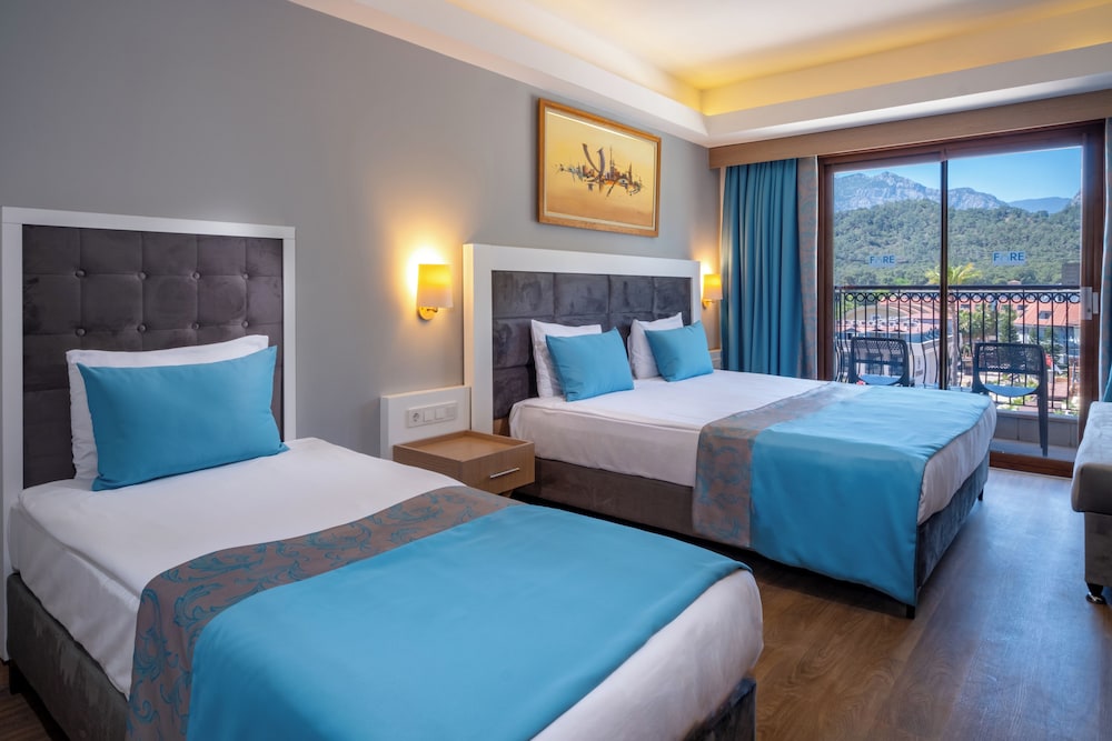 Fore Resort & Spa — Hotel rooms in Kemer