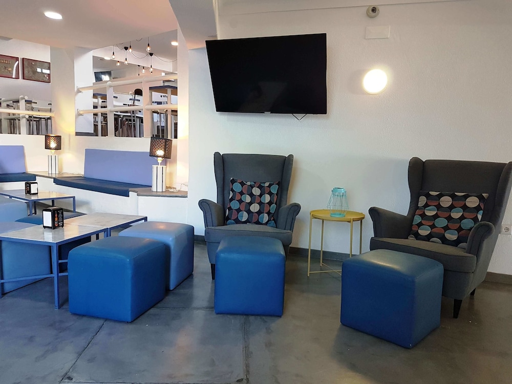 Apartamentos Soldoiro — Restaurant & bars in Albufeira, Faro
