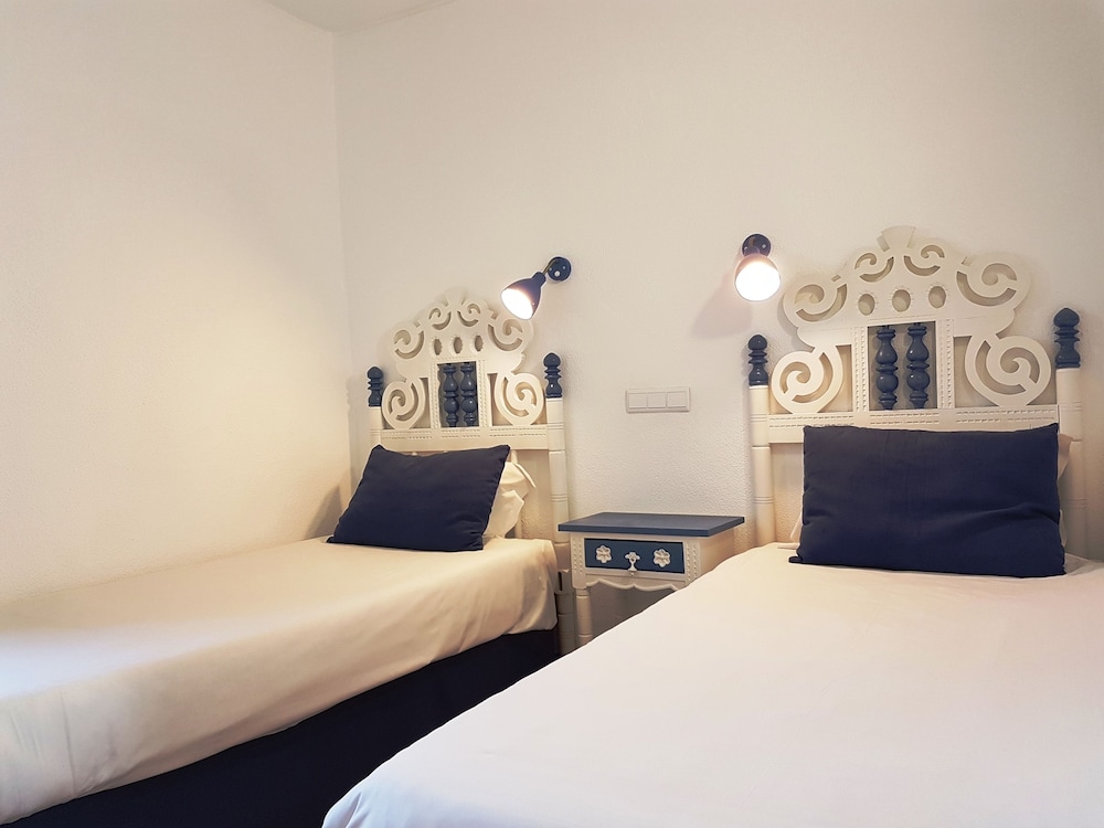 Apartamentos Soldoiro — Hotel rooms in Albufeira, Faro