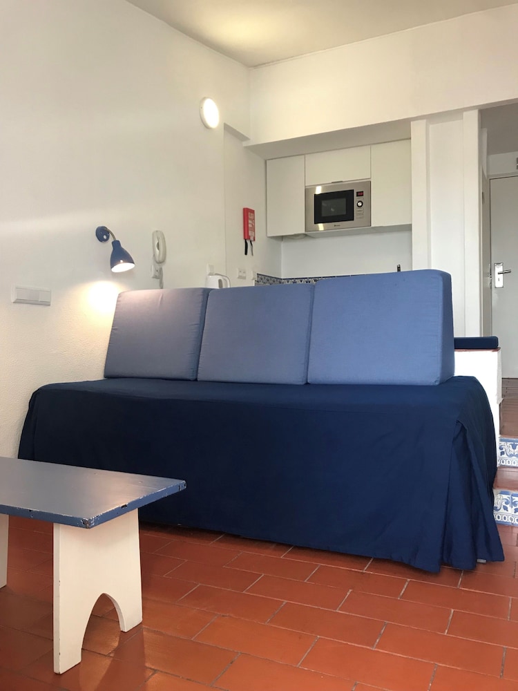 Apartamentos Soldoiro — Hotel rooms in Albufeira, Faro
