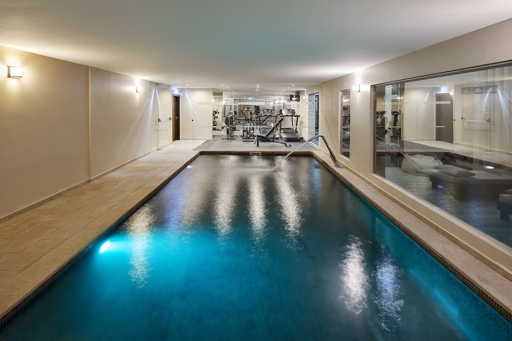 Santa Eulalia Hotel Apartamento & Spa — Swimming pool in Albufeira, Faro