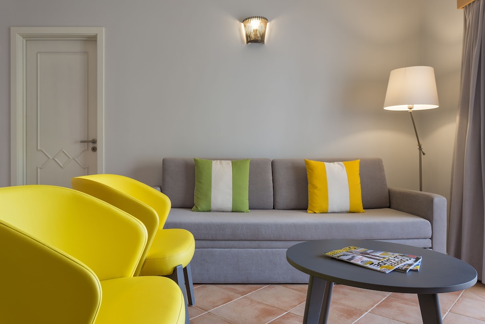 AP Victoria Sports & Beach — Hotel rooms in Albufeira, Faro