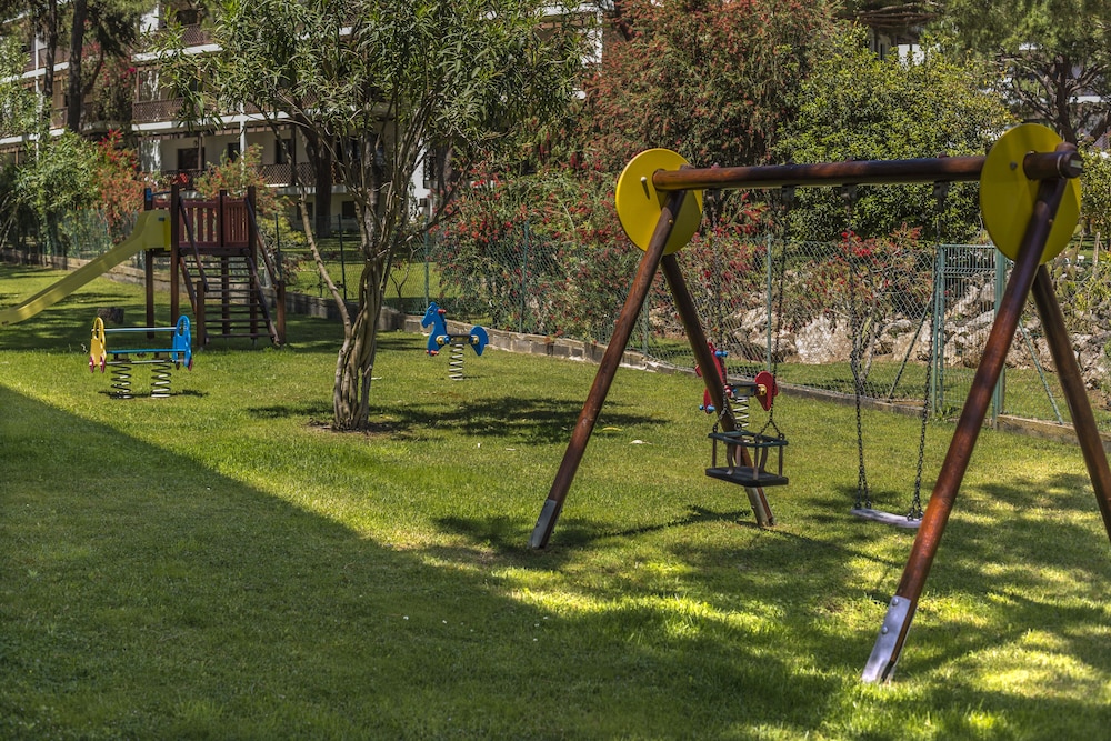 AP Victoria Sports & Beach — Attractions for children in Albufeira, Faro