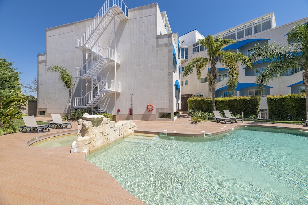Velamar Boutique Hotel - Adults Friendly — Swimming pool in Albufeira, Faro