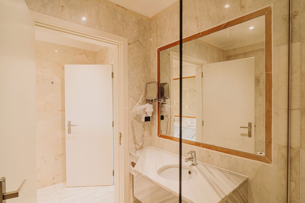 Velamar Boutique Hotel - Adults Friendly — Hotel rooms in Albufeira, Faro