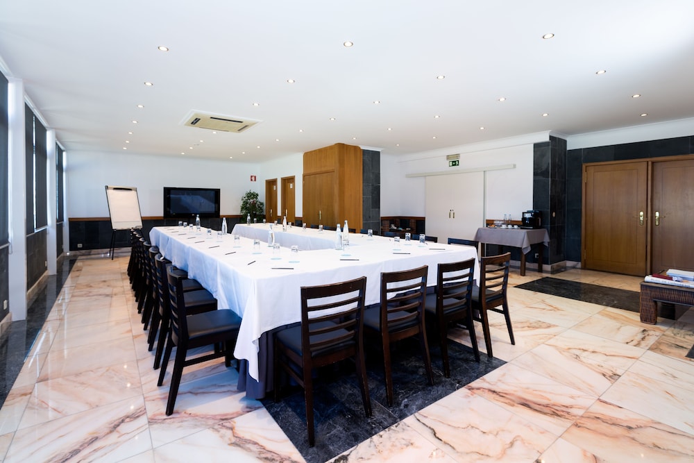 Velamar Boutique Hotel - Adults Friendly — Hotel building in Albufeira, Faro