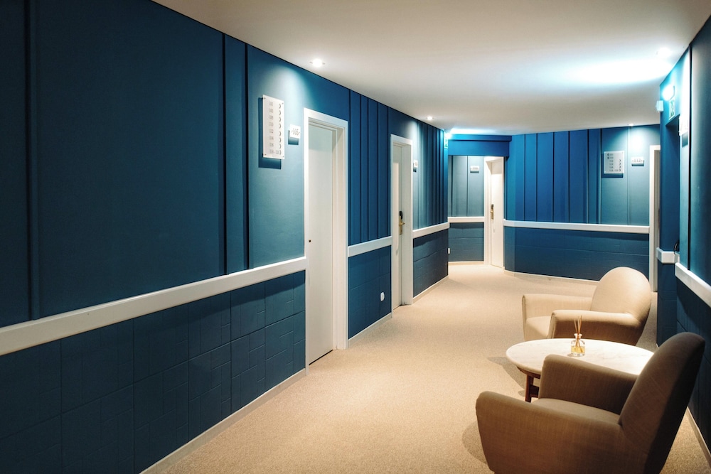 Velamar Boutique Hotel - Adults Friendly — Hotel building in Albufeira, Faro