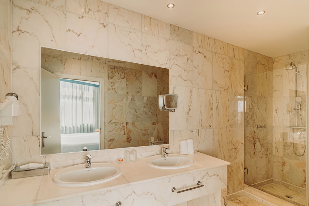 Velamar Boutique Hotel - Adults Friendly — Hotel rooms in Albufeira, Faro