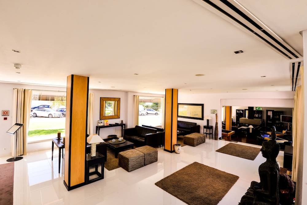 Vila Gale Collection Praia Hotel — Hotel rooms in Albufeira, Faro