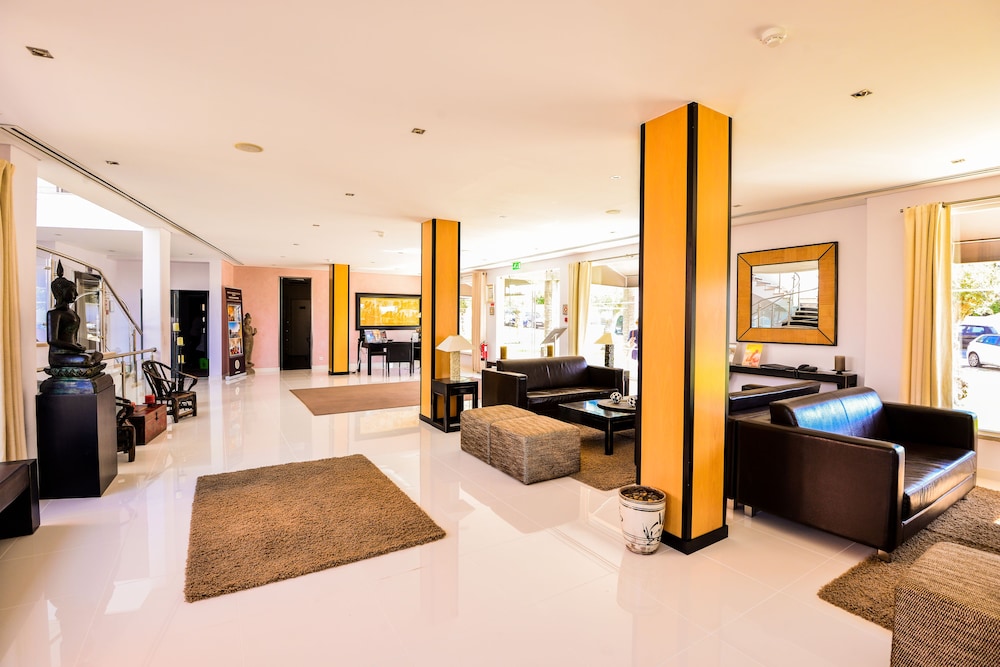 Vila Gale Collection Praia Hotel — Hotel rooms in Albufeira, Faro