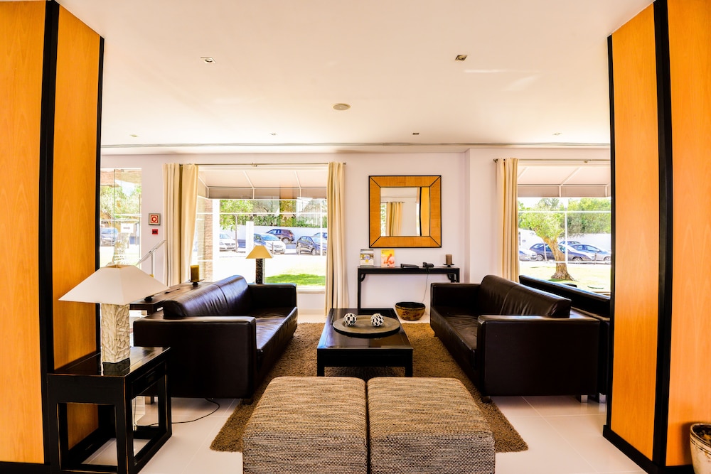 Vila Gale Collection Praia Hotel — Hotel building in Albufeira, Faro