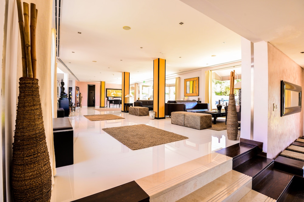 Vila Gale Collection Praia Hotel — Hotel building in Albufeira, Faro