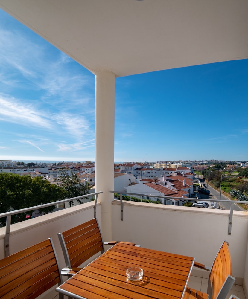 Vila Petra — Hotel rooms in Albufeira, Faro