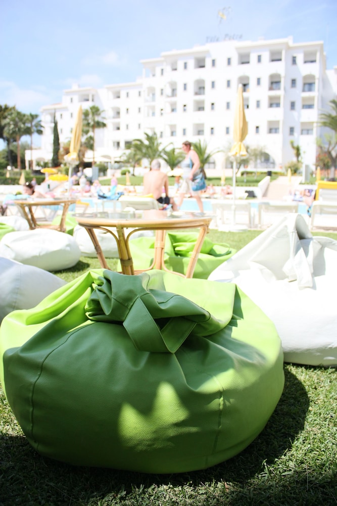 Vila Petra — Restaurant & bars in Albufeira, Faro