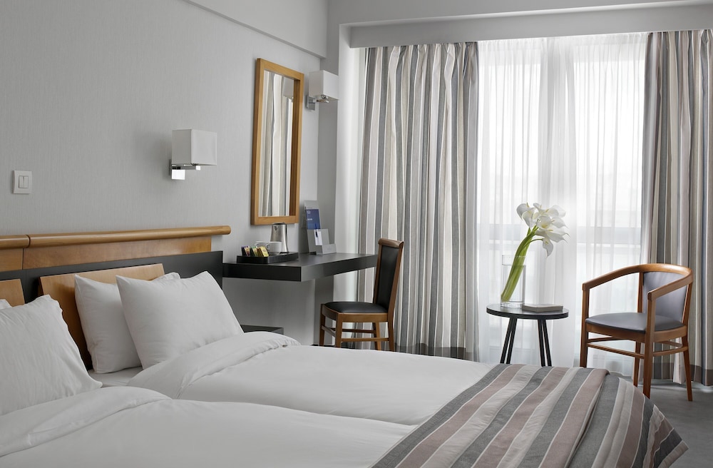 The Stanley — Hotel rooms in Athens, Attica