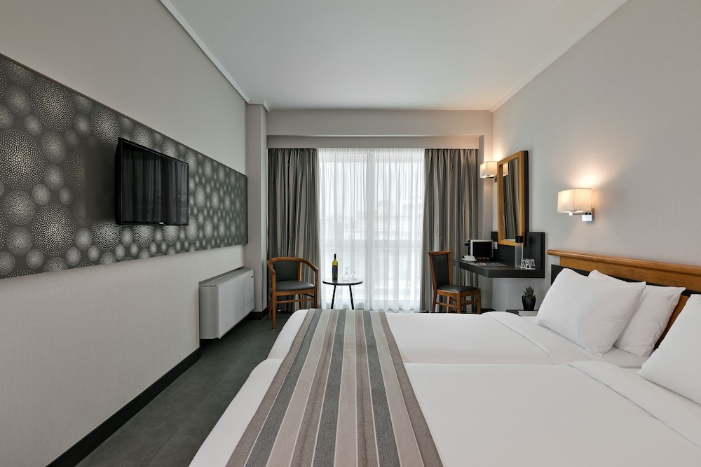 The Stanley — Hotel rooms in Athens, Attica