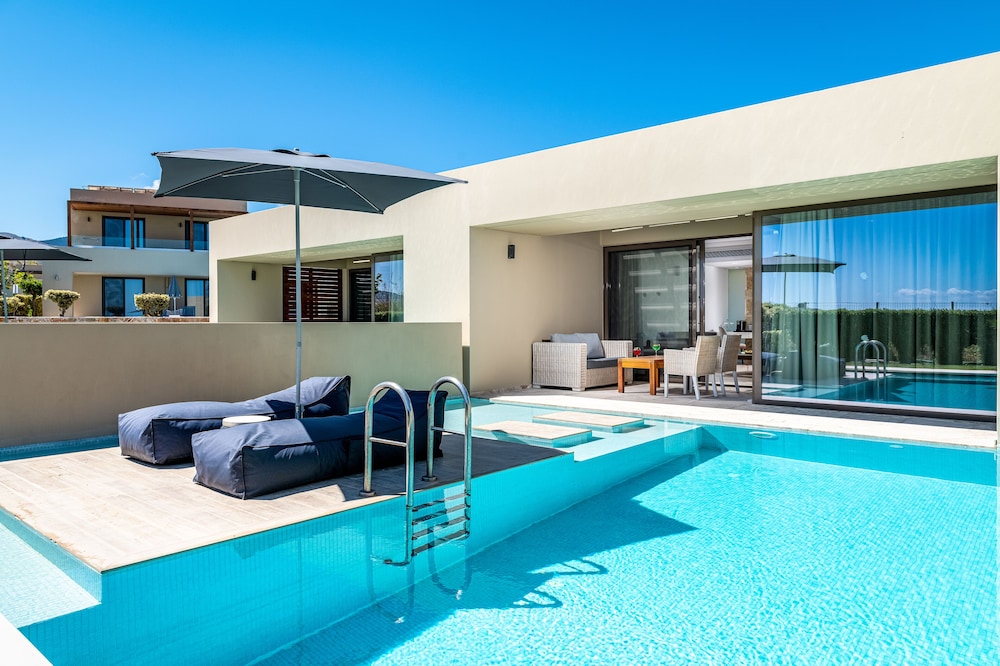 Astir Odysseus Kos Resort & Spa — Swimming pool in Tigaki, South Aegean