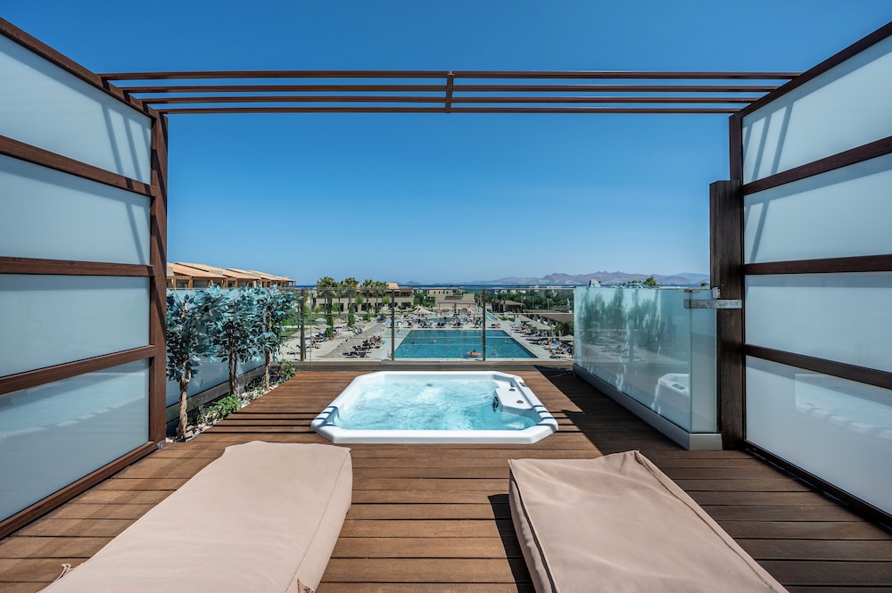 Astir Odysseus Kos Resort & Spa — Swimming pool in Tigaki, South Aegean